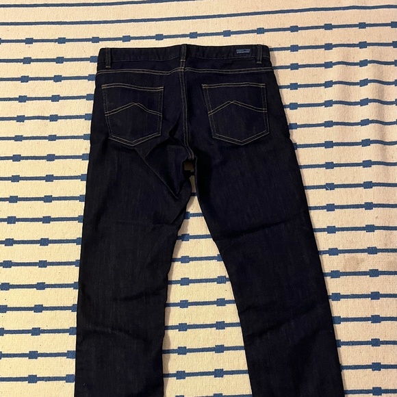 Patagonia Straight Leg Jeans - Dark Wash EUC - Picture 2 of 4
